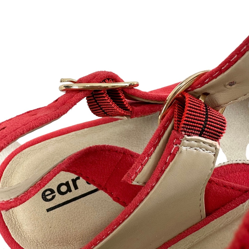 Earth Uptown Ursula Slingback Spicy Red Soft Suede Closed Toe Shoes Size 8M - Picture 13 of 16